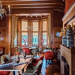 Otel Landgoed Huize Bergen Den Bosch - 4*
