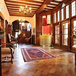 Landgoed Huize Bergen Den Bosch - Otel